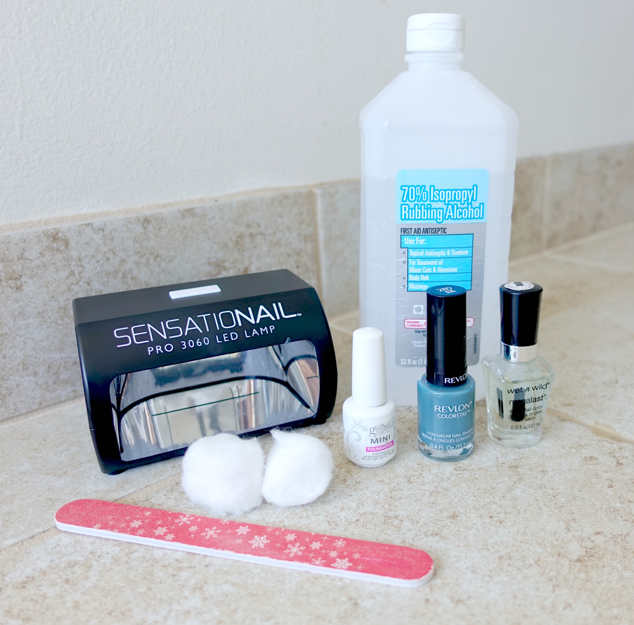 Try this gel polish hack for a long lasting manicure! Sensationail