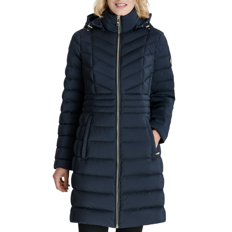 How To Style A Puffer Jacket Navy Puffer