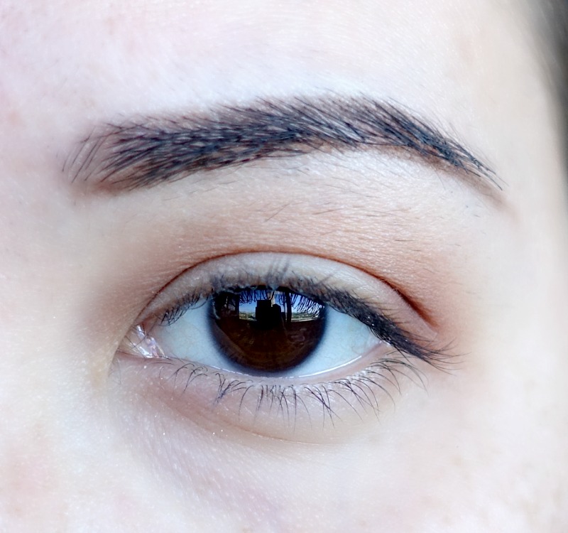 10 Ways to Make Your Eyeshadow Skills Look Professional AF!